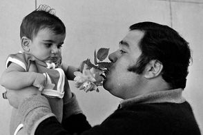 چند عکس قدیمی از همایون، کمدین پیش از انقلاب