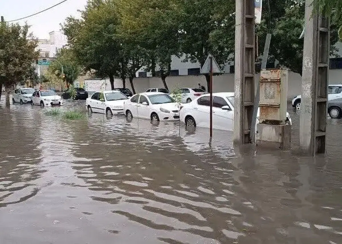 بابلسر با دو ساعت بارندگی غرق شد