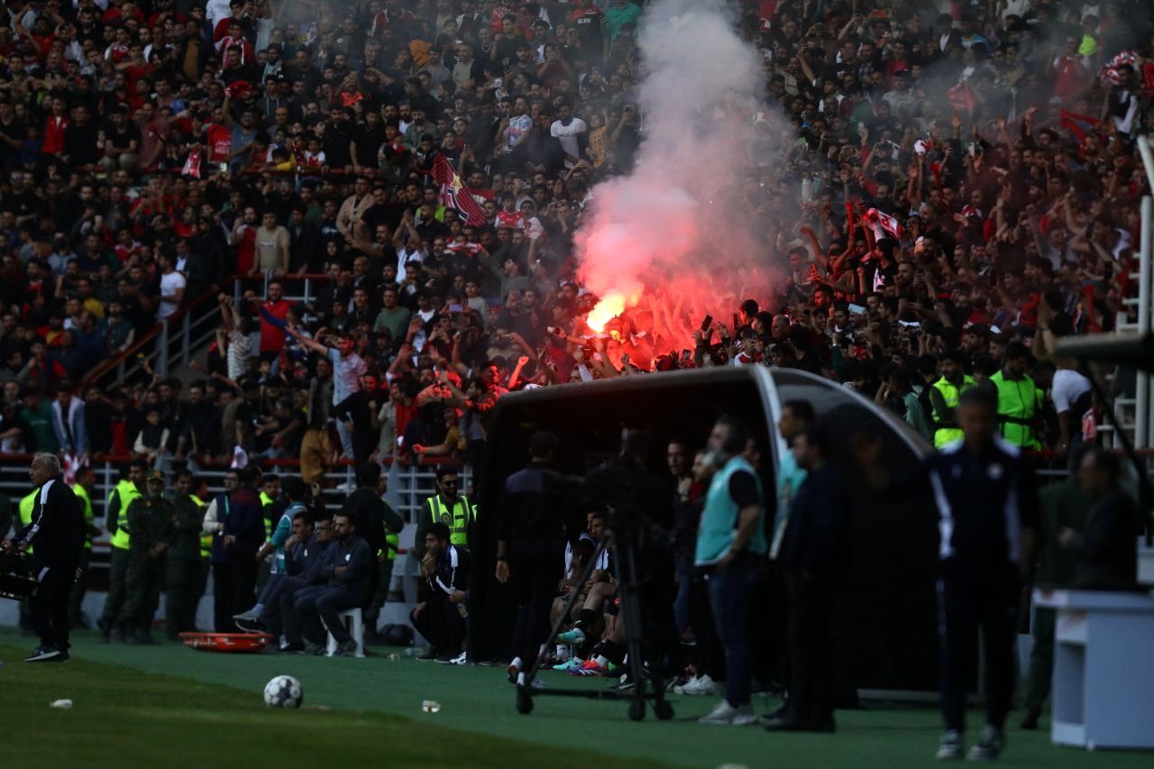 بعد از هوادارِ استقلال، دزد به پرسپولیسی‌ها زد!