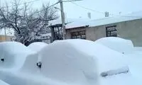 بارش حیرت‌انگیز برف در کوه‌های شمالی تهران
