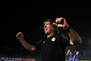 واکنش ساپینتو به فحاشی پرسپولیسی‌ها