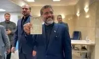 مرد گریان دولت شهید رئیسی، امروز بالاخره خندید