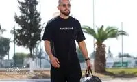 مناجات دروازه‌بان پرسپولیس در داخل زمین