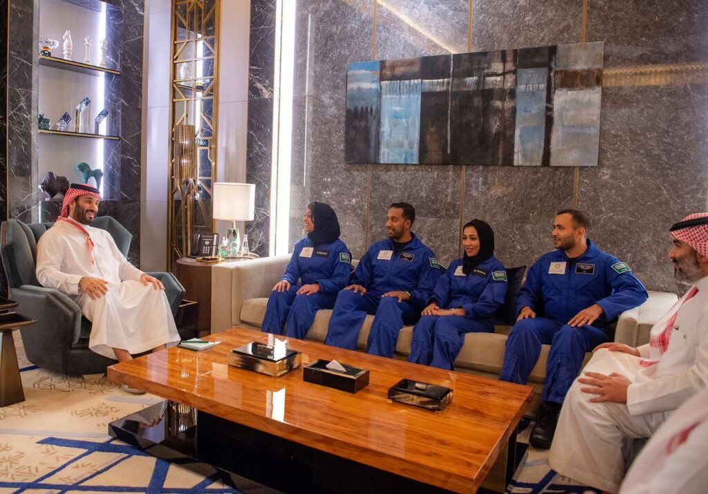 تصویر اولین زن سعودی که به فضا می‌رود