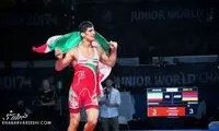 پسر طلایی کشتی فرنگی روی تخت بیمارستان