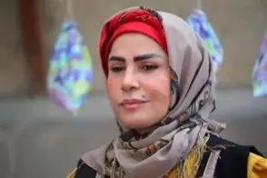 ساقی زینتی آهنگ مشهور گیلکی را زنده اجرا کرد