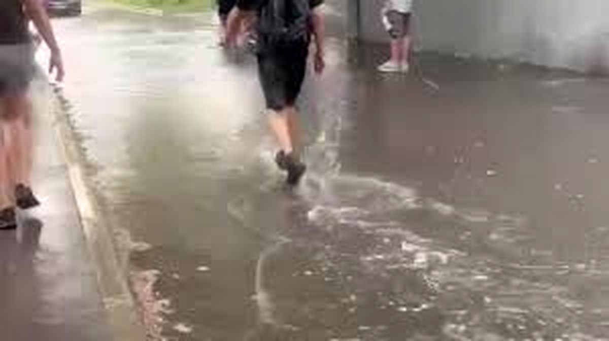 طوفان و تگرگ پس از گرمای بی سابقه مسکو