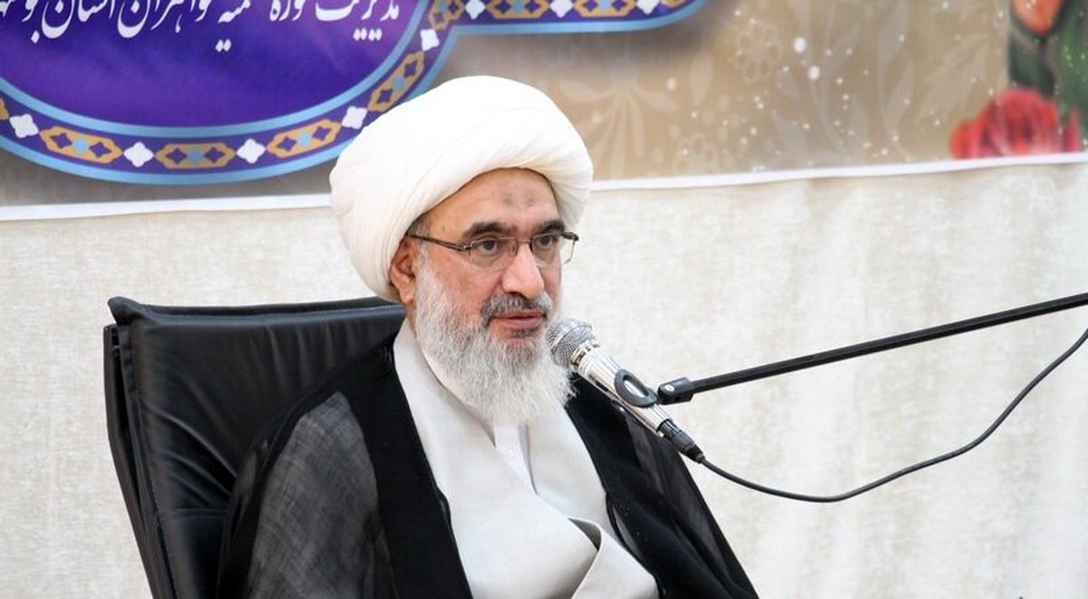 نماینده رهبری: میخواهند پلیس را از درون تخریب کنند!