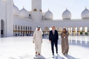 بازدید نخست وزیر استرالیا از مسجد شیخ زاید در ابوظبی
