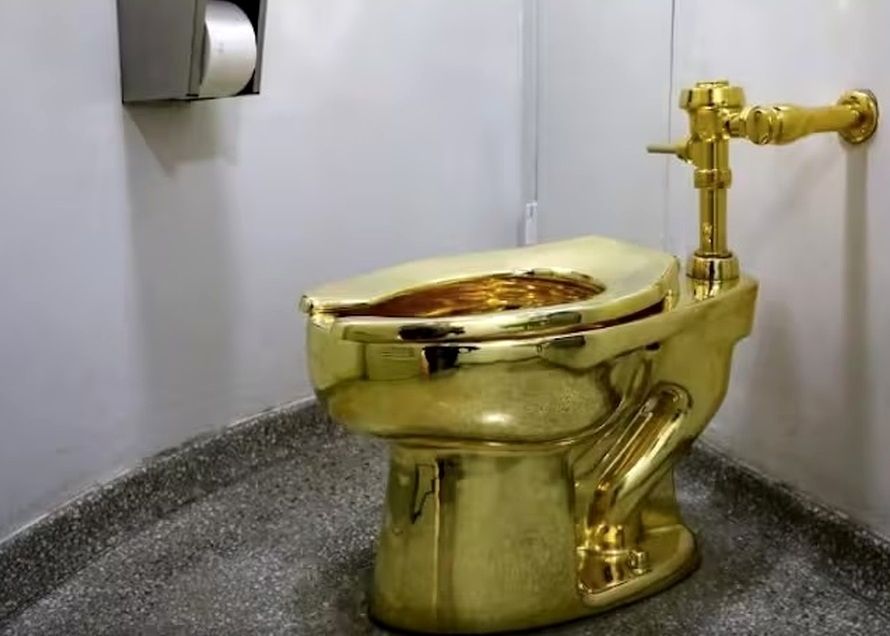 سرنوشت توالت طلایی ۶ میلیون دلاری