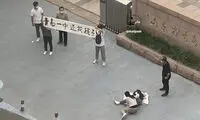تصاویر دلخراش از خودکشی به خاطر تلفن همراه!