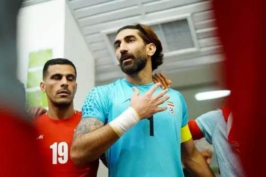 فوتبالیست قرار نیست فیلسوف باشد؛ اما اندازه کلاس هشتم که باشد!
