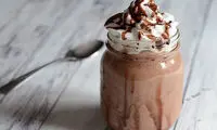 طرز تهیه شکلات گلاسه کافی‌شاپی لذیذ و خوشمزه