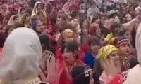 این دختران در روز اول مدرسه غوغا کردند