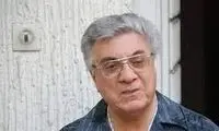 آوازخوانی اکبر گلپایگانی بر بالینِ نوازنده مطرح کشور