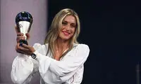 زنی که در مراسم بهترین‌های سال فیفا غافلگیر شد! 