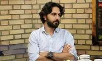 حامدِ سریال «لحظه گرگ و میش» در پشت‌صحنه تئاتر