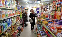 ترفند غیرمعمول یک فروشگاه در قم برای حذف تخفیف‌!