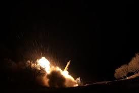 لحظه اصابت موشک به یک سایت نظامی اسراییل