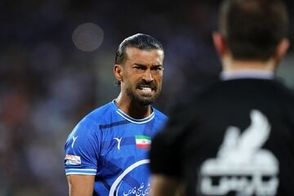 لوکیشن عجیب تمرینات رامین رضاییان در کوچه‌های تهران