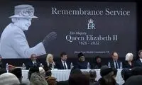 ​تصاویری از عزاداری برای ملکه انگلیس در مسجد