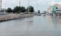در این خیابان هر روز سال باران می‌بارد!