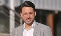 مجری صداوسیما پشت ستاره استقلال درآمد