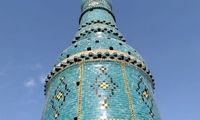 صاعقه گنبد امامزاده شاه حمزه قم را تخریب کرد