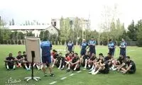 استقلالی‌ها، سرکلاس درس ساپینتو