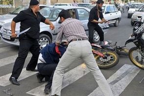 زورگیری خشن از دختر جوان در ستارخان تهران