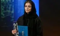 پرتره زیبا و جذاب پردیس پورعابدینی با روسری سنتی