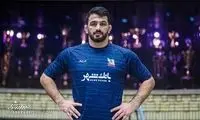 حسن یزدانی و خواننده پرحاشیه در یک قاب