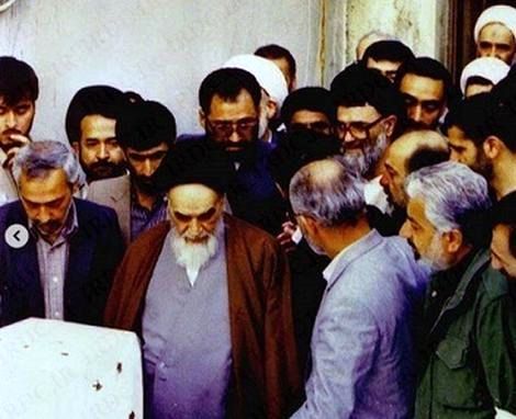 امام خمینی به دموکراسی معتقد نبود؟