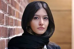 استوری پردیس احمدیه خطاب به مجری «من‌وتو»