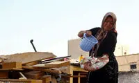 پخت نان سنتی توسط بانوهای بوشهری