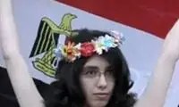 دختر جنجالی مصر دوباره برهنه شد! +عکس
