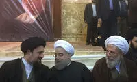 گپ و گفت روحانی و سیدحسن در حرم امام