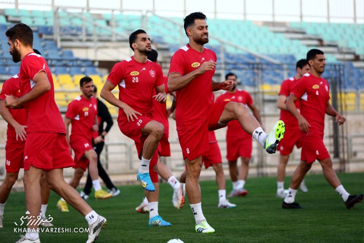 گل‌محمدی با یک تصمیم عجیب به لیگ برتر بازگشت