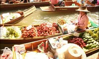بازاری روی آب در تایلند +عکس