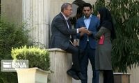 گفت‌وگوی خودمانی سخنگوی دولت و دو خبرنگار