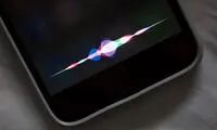 صدای Siri واقعی‌تر می‌شود