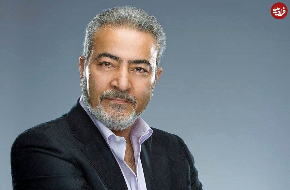 قابی جالب از ستار در حال تعویض چرخ ماشیناش در سال ۵۴