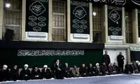احمدی نژاد در مراسم شام غریبان با حضور رهبری