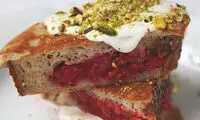 طرز تهیه نان تخم مرغی پاکتی