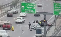 گوجه بزرگراه آزادگان را قرمز کرد