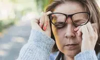 چگونه عادت کنیم کمتر دست به صورتمان بزنیم؟