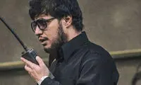 جواد عزتی: تماشاگر را عشق است