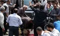 عکس:قربانی کردن گوسفند مقابل احمدی‌نژاد