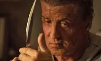 سیلوستر استالونه در آستانه دریافت تمشک طلایی