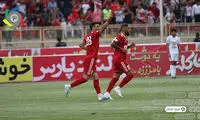 شادی تراکتوری‌ها روی زمین و نیمکت